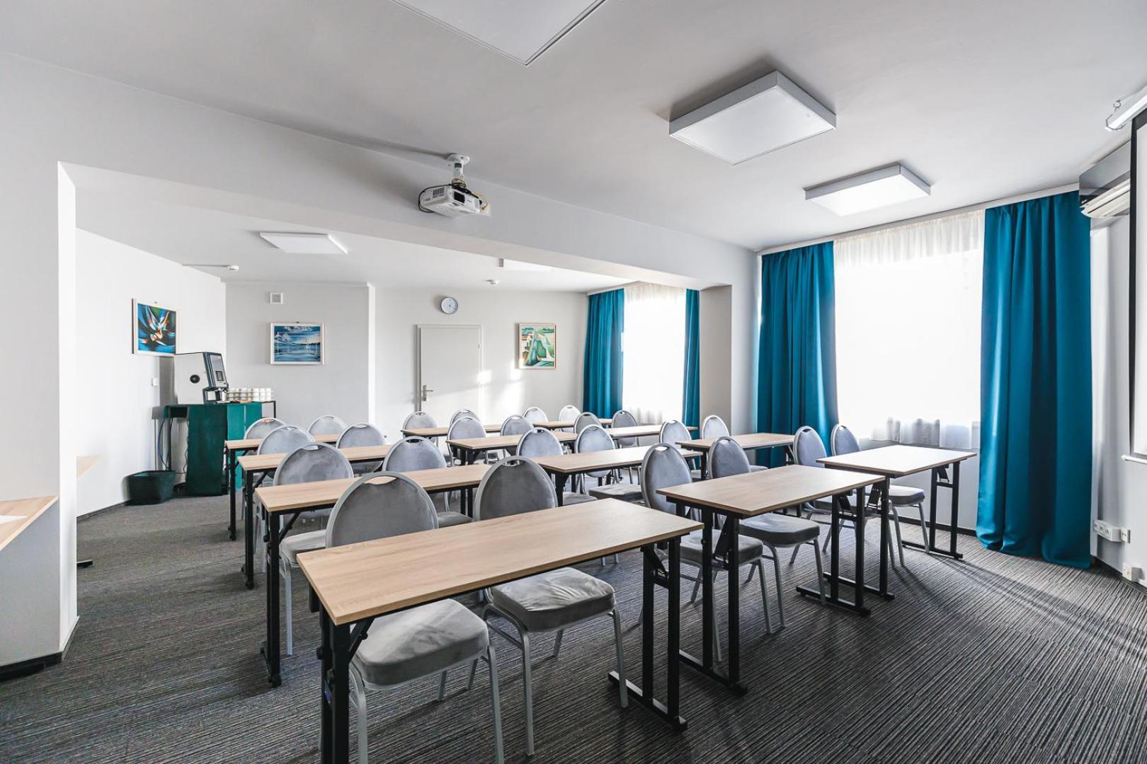 Hotel Akwawit Leszno  Ngoại thất bức ảnh